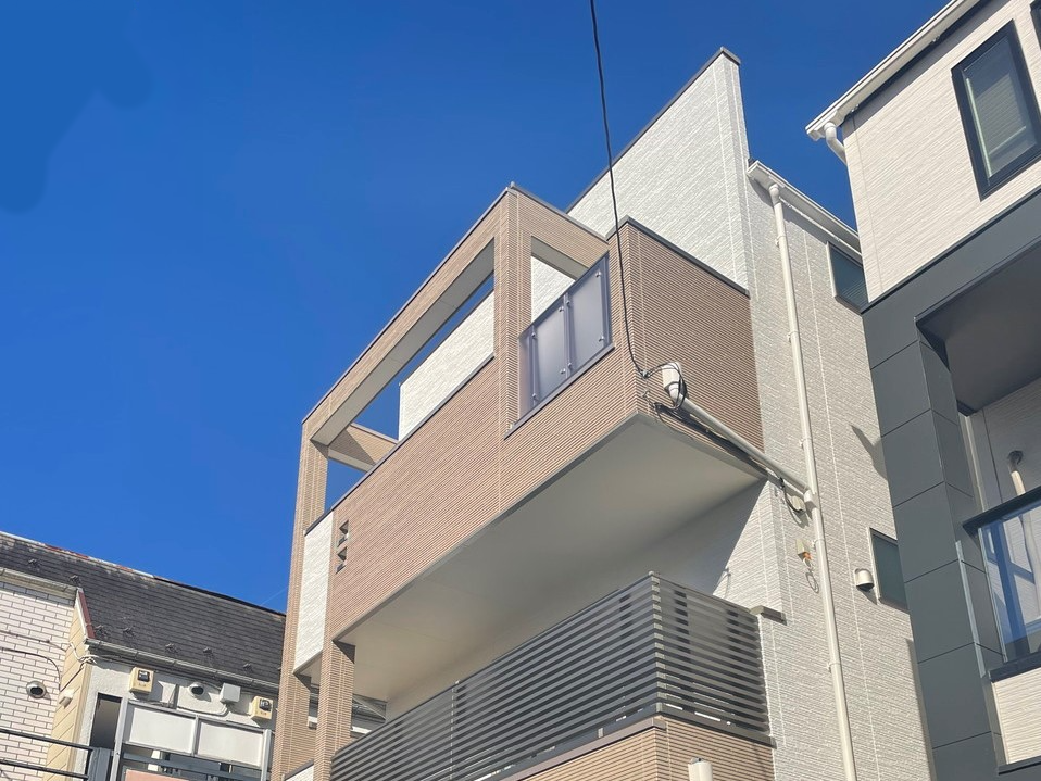 神奈川県川崎市麻生区の3F建て住宅です